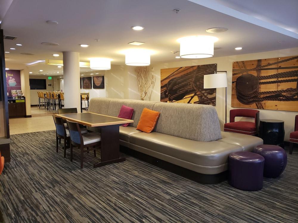 Comfort Inn & Suites Baltimore Zewnętrze zdjęcie