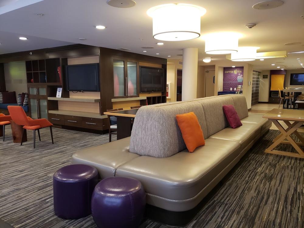 Comfort Inn & Suites Baltimore Zewnętrze zdjęcie