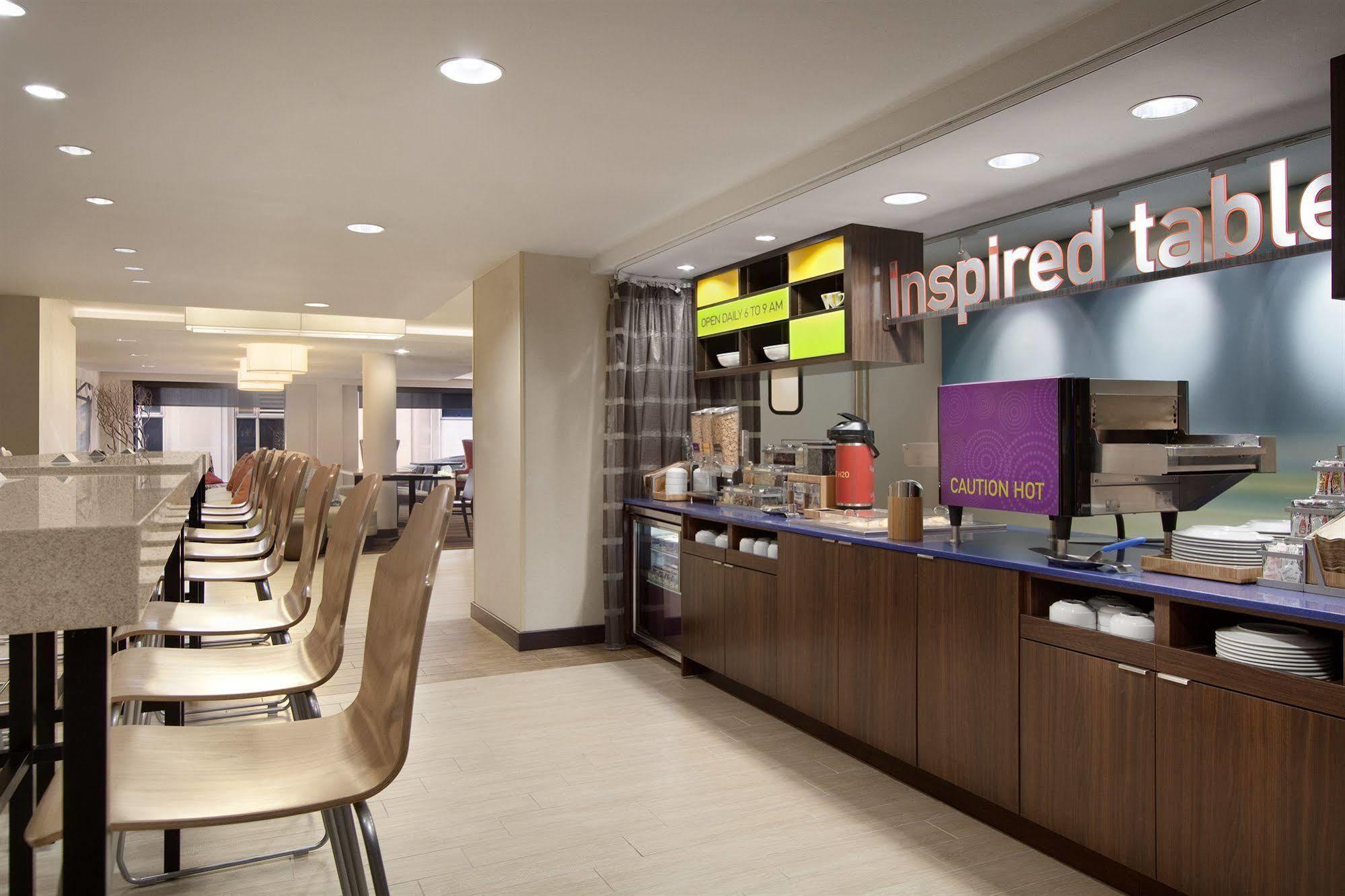 Comfort Inn & Suites Baltimore Zewnętrze zdjęcie
